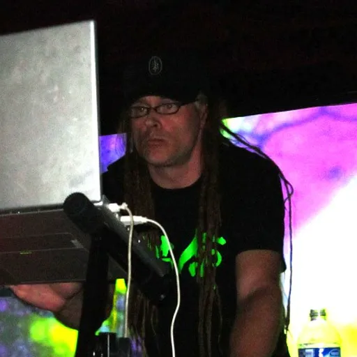 cEvin Key