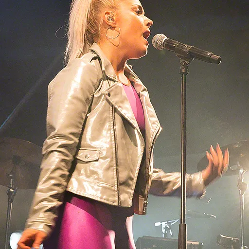 Julie Bergan