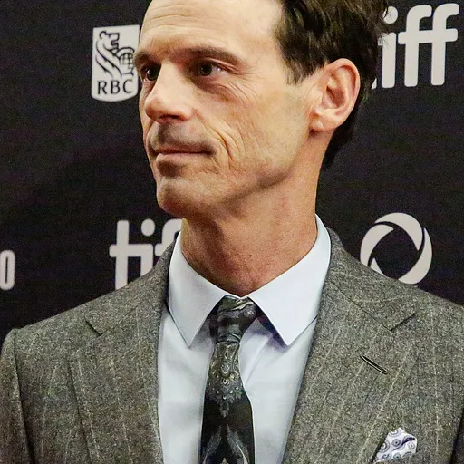Scoot McNairy