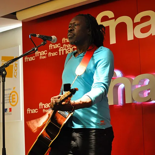 Geoffrey Oryema