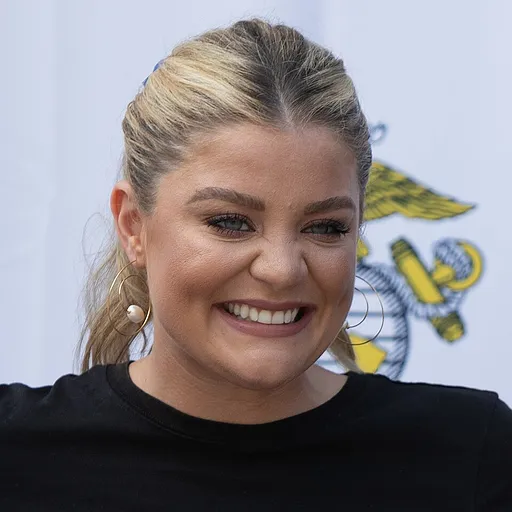 Lauren Alaina