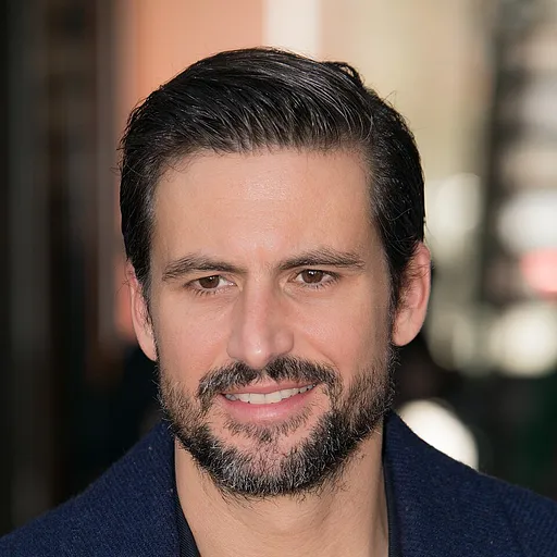 Tom Beck