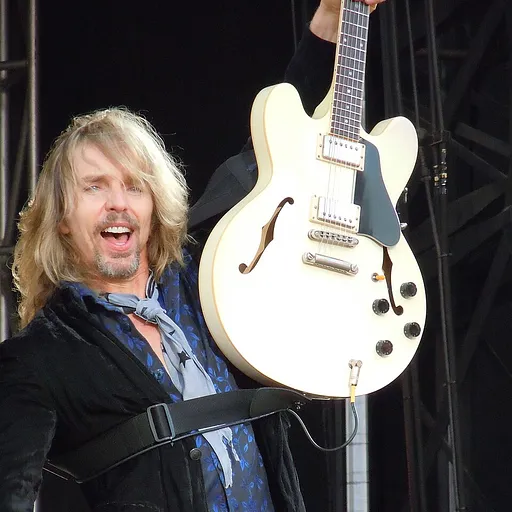 Tommy Shaw