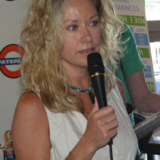 Shelby Lynne