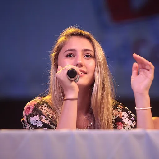 Lia Marie Johnson