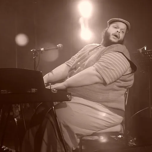 Ed Motta